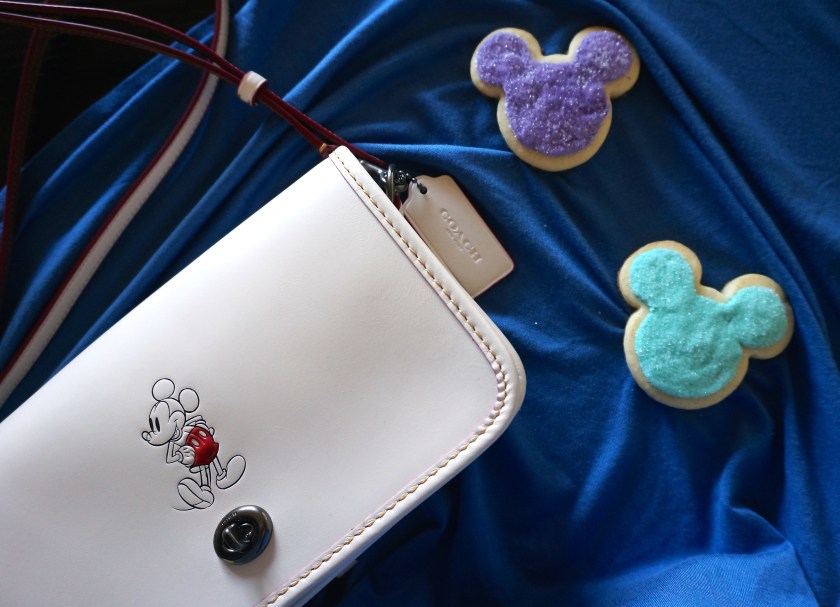 mickey mouse disney style coach sugar cookie disney eats food